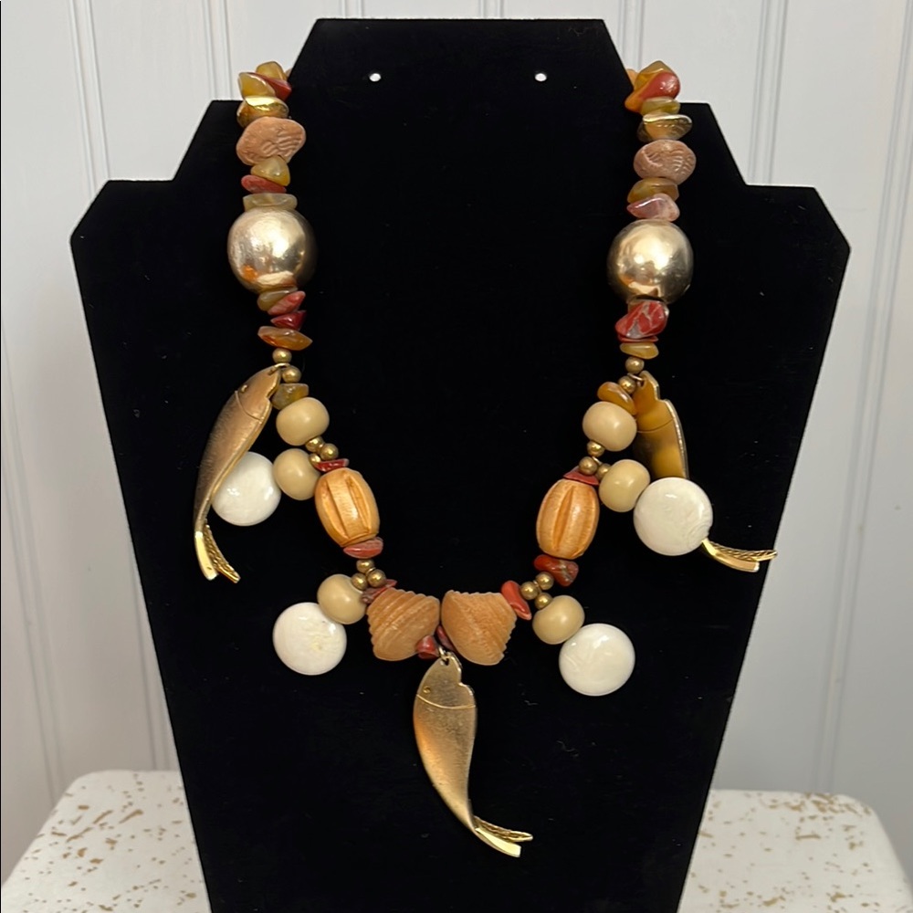 Yellow Metal 3 Fish and Brown Beaded Necklace